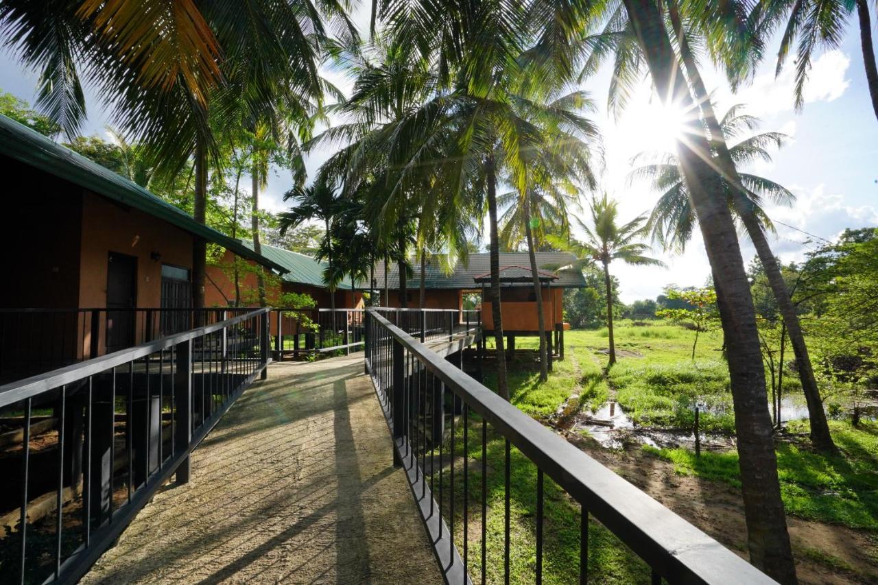 Isiwara Paura Bugged Apartment Sigiriya Exterior photo